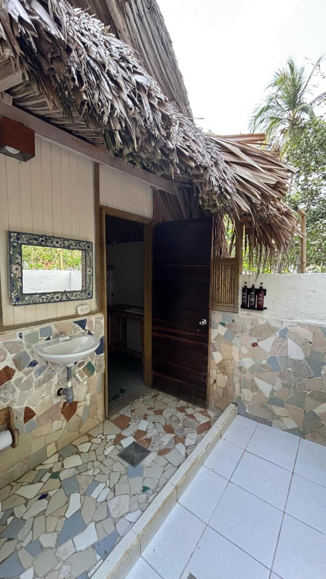 Playa Bonita Ecohotel Pet-friendly Buritaca